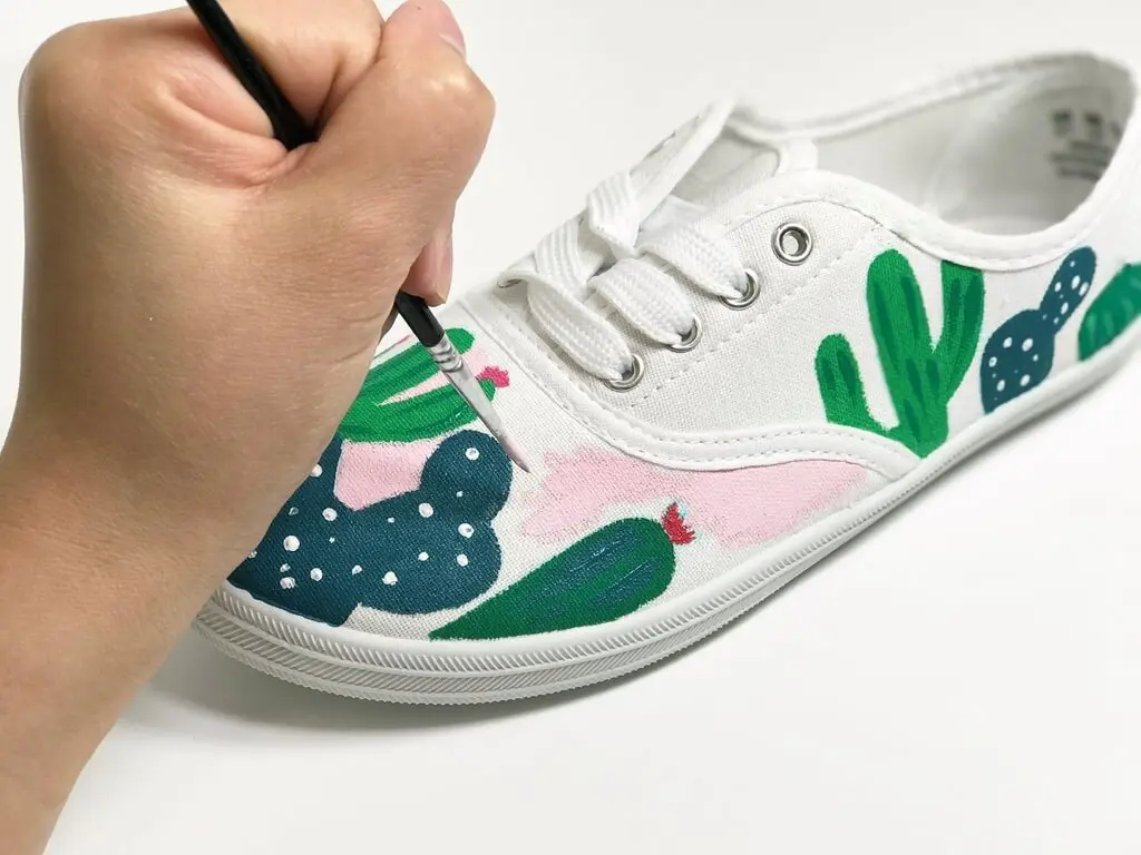 How to Paint Sneakers at Home? – DIY Fashion