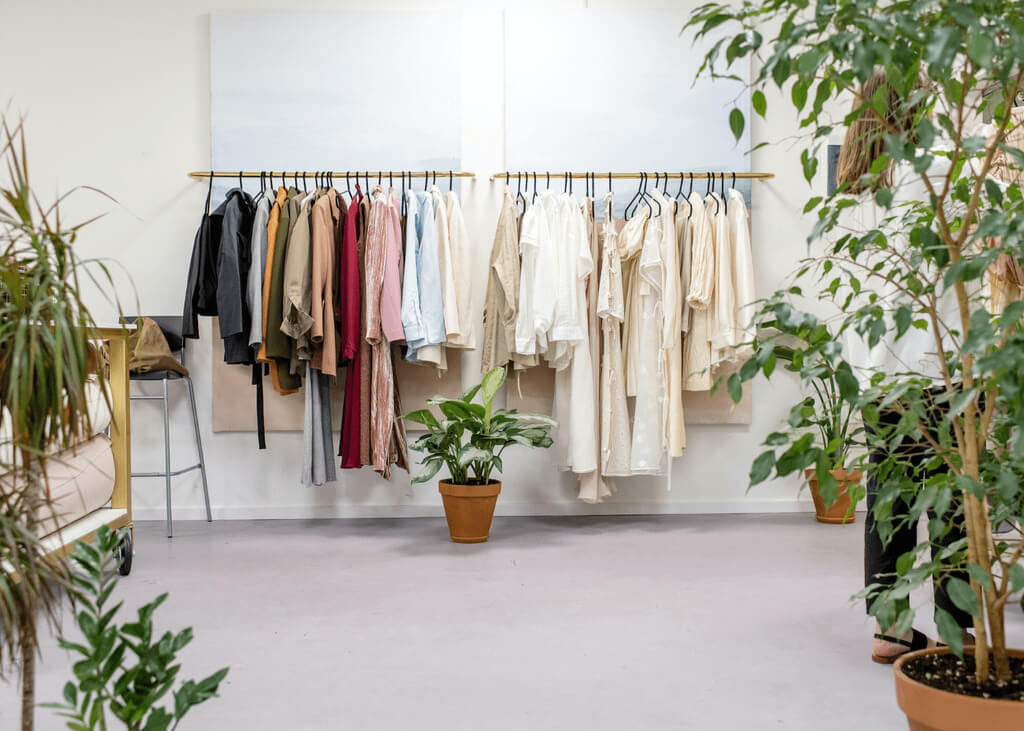 5 Organic Clothing Brands – For the Planet and Wardrobe