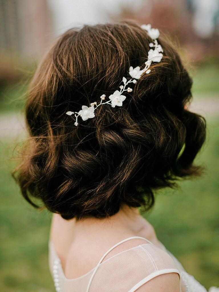 32 Wedding Hairstyle Ideas for Short Hair — See Photos