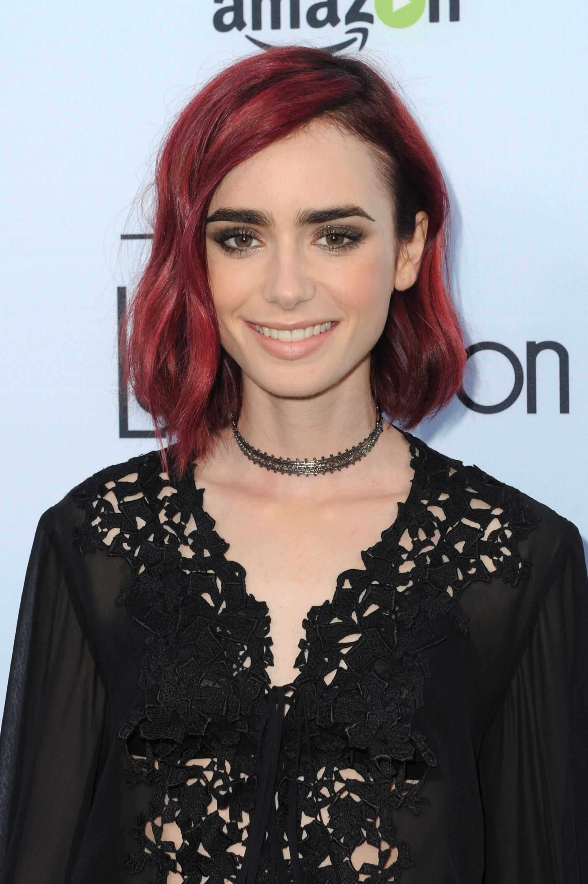 lily collins hairstyle