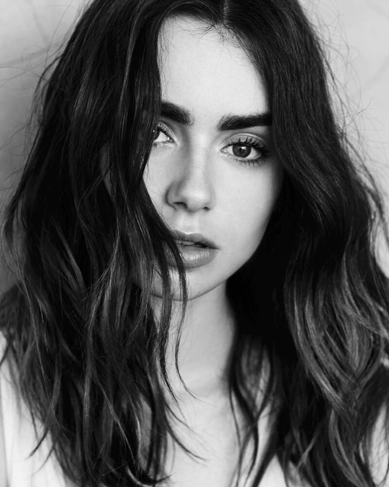 Lily Collins hairstyle