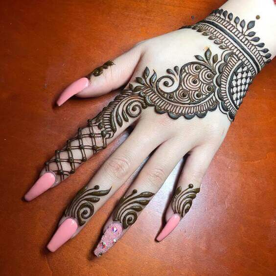 Discover 29+ Simple Mehndi Designs For Front Hand [2023] - CoupleBirds.com