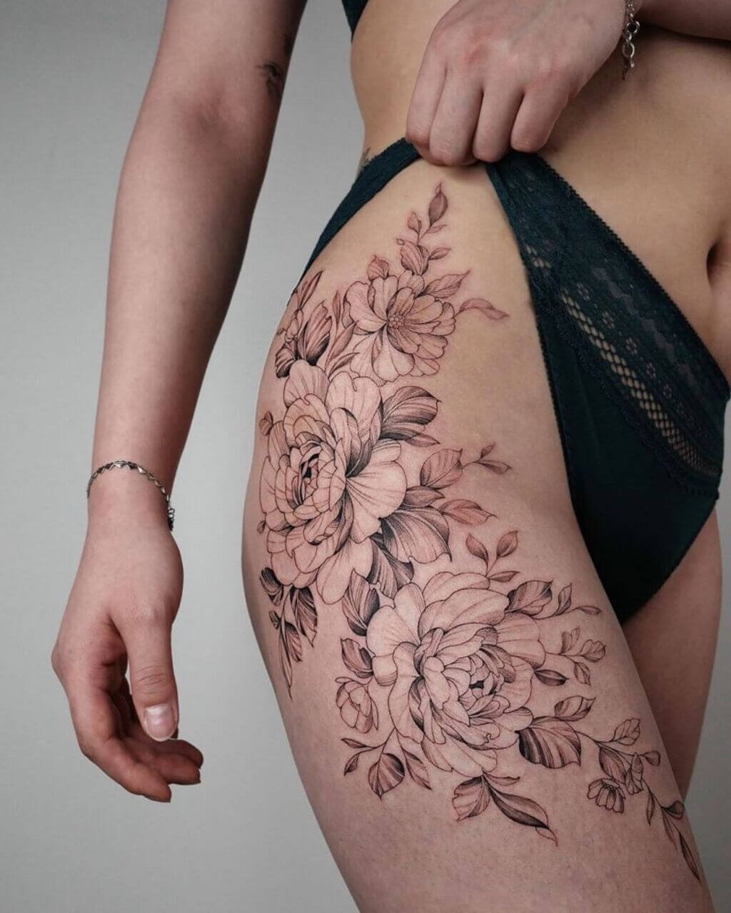 Aggregate 83 flower side thigh tattoos best  thtantai2