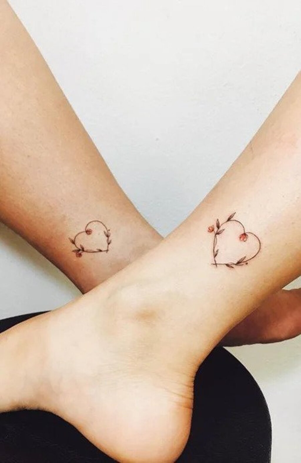 79 Hearty Matching Best Friend Tattoos with Meanings