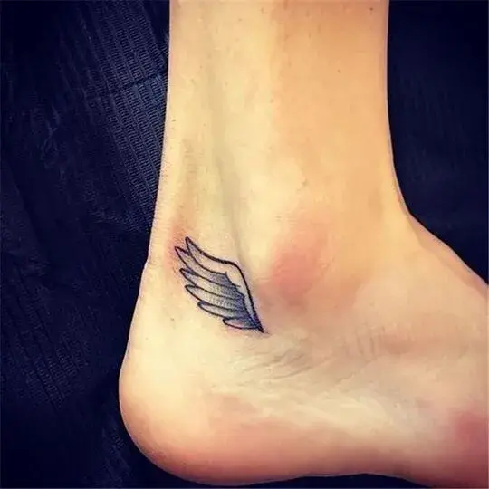 Small Wings Temporary Tattoos (Set of 3+3) – Small Tattoos
