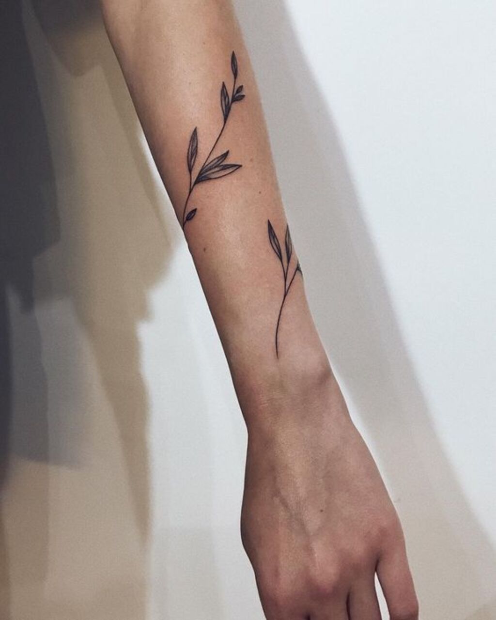 35+ Forearm Tattoos for Women with Cool & Creative Designs