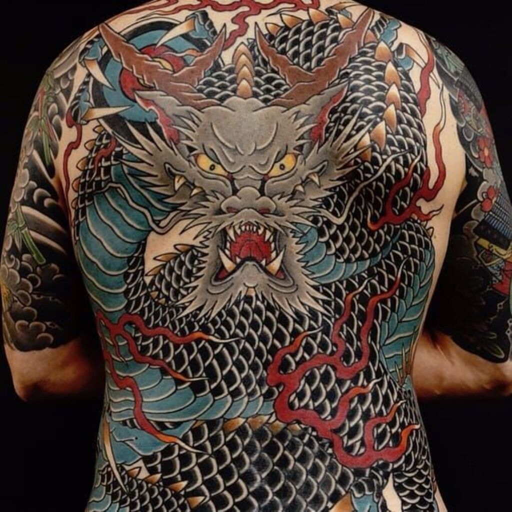 22 Unique Japanese Dragon Tattoos & Designs | Dragon tattoo designs, Dragon  tattoo stomach, Dragon tattoo