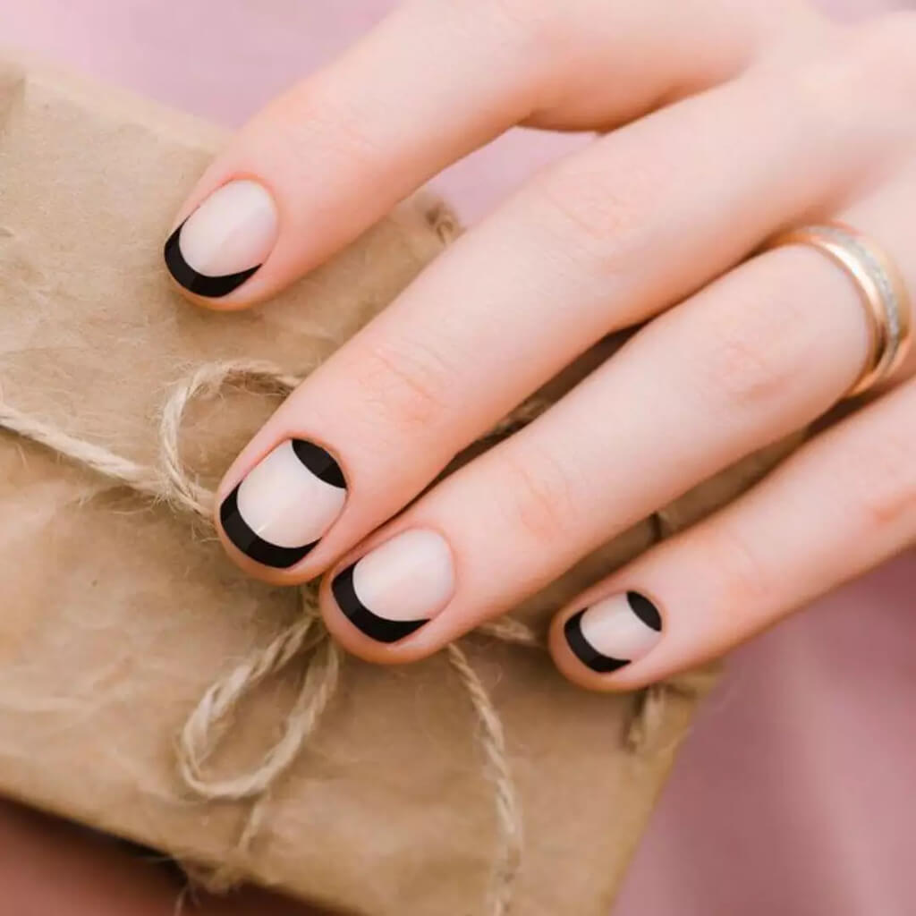 black french tip almond nails