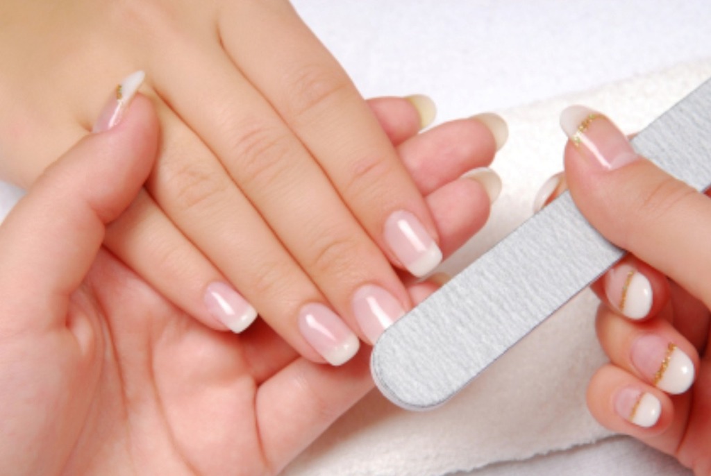 removing dip nails at home