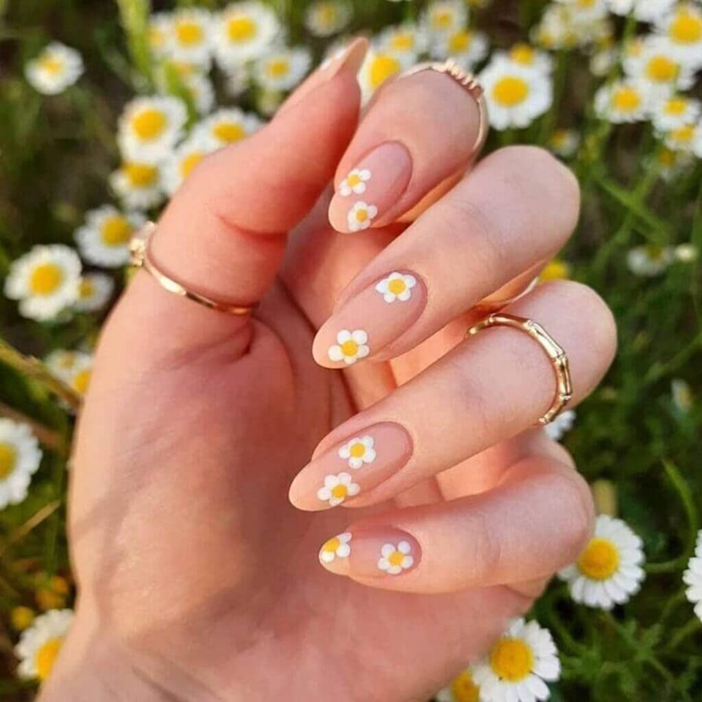 short acrylic nails