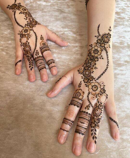mehndi designs finger