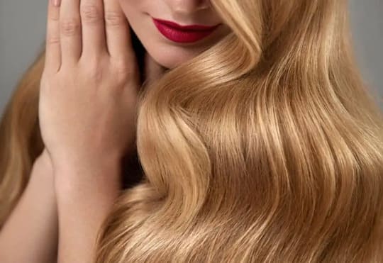 10 Dazzling Strawberry Blonde Hair Color Ideas - L'Oréal Paris