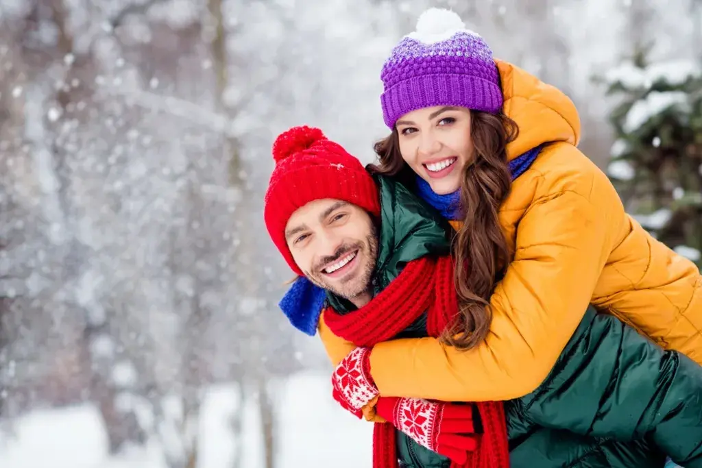 20 Fashion Tips for Winter Dressing in 2023 (Men and Women)
