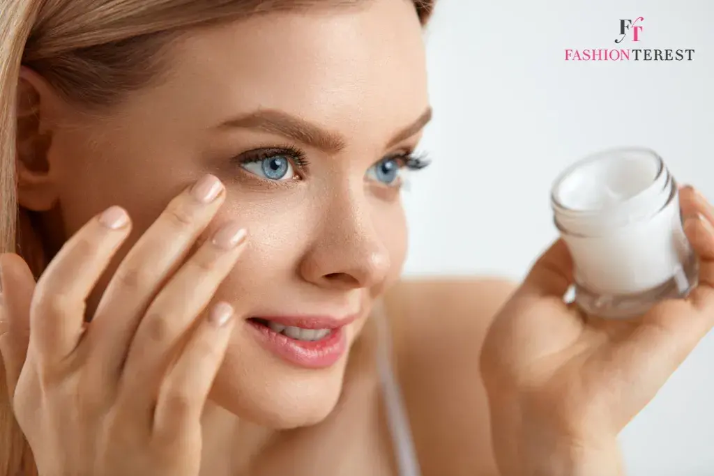 15 Best Eye Cream for Dark Circle That You Must Try